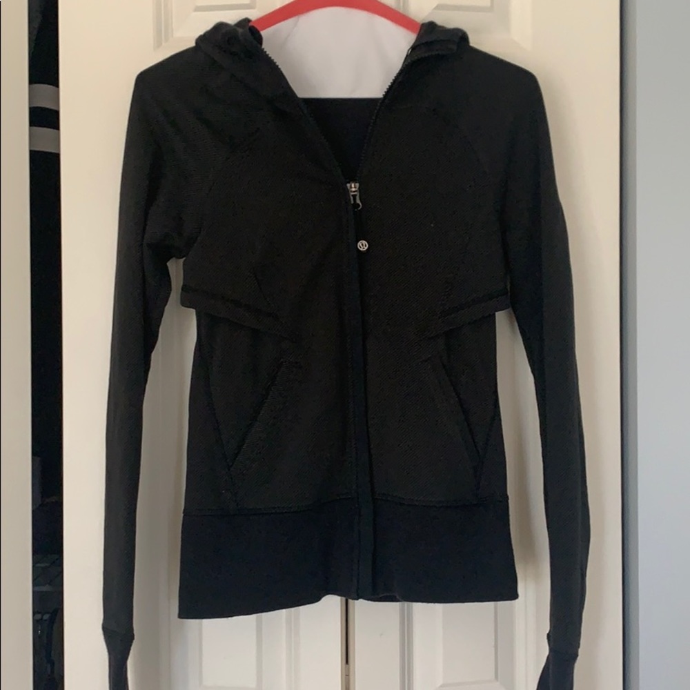 lulu jacket